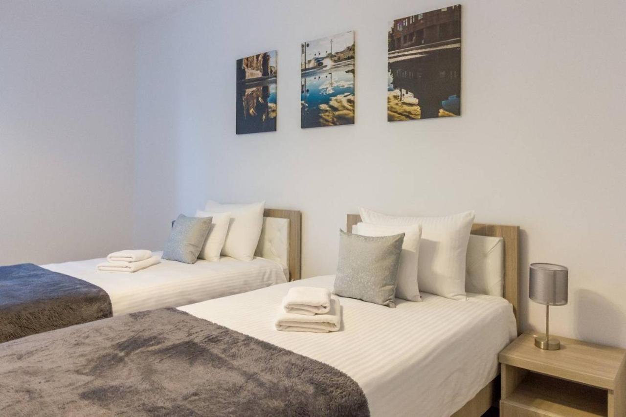 Spacious And Quiet 2 Bedroom Apartment 克卢日-纳波卡 外观 照片